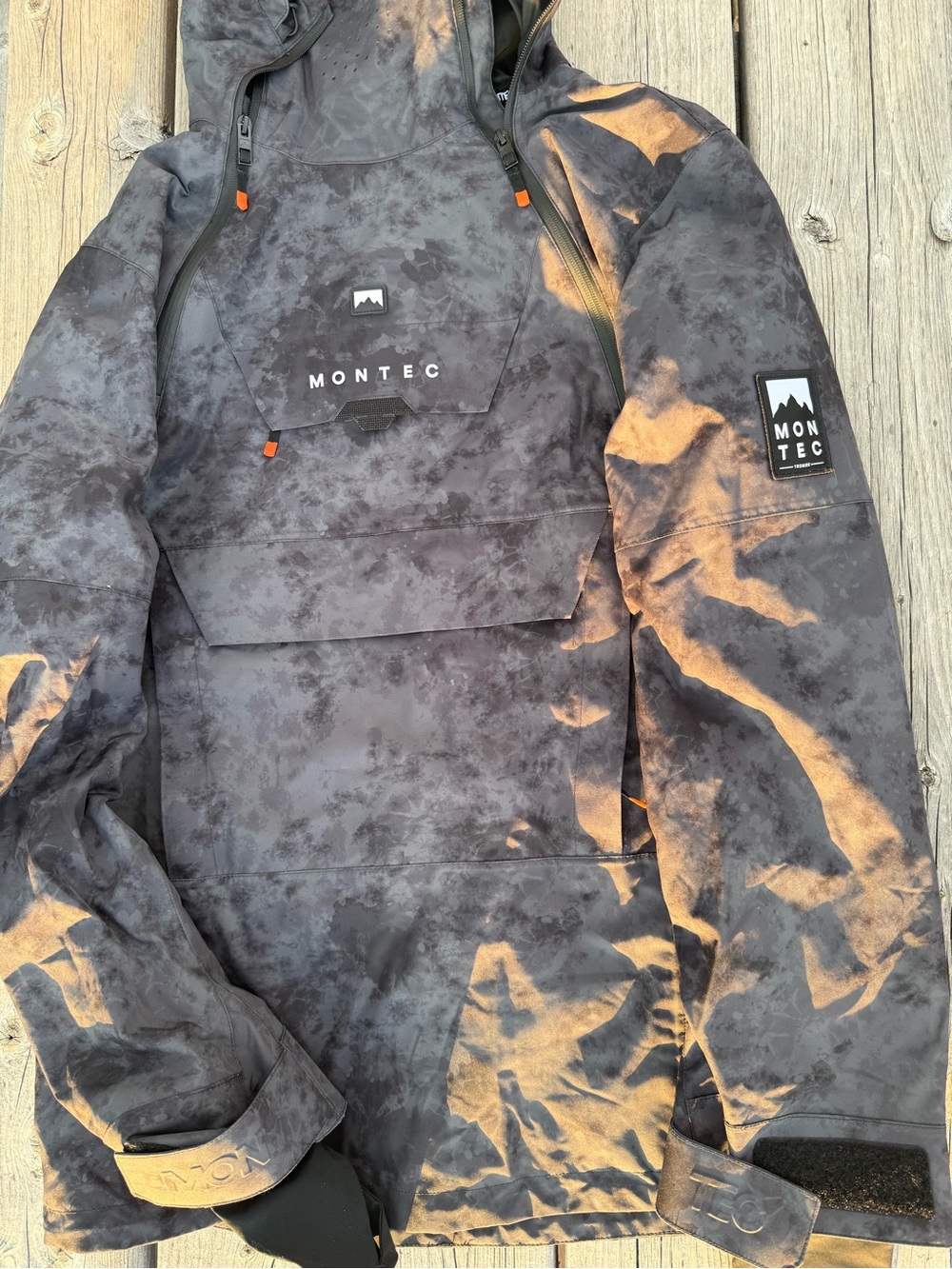 Montec Doom Ski Jacket Mens M Gray Beige Camo Hooded Softshell Zip